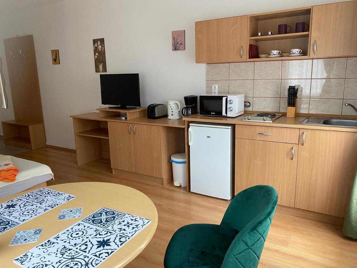 Апартаменты Bonita Apartmanhaz Залакарош Экстерьер фото